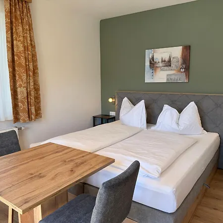 Hotel Seerose Wolfgangsee Sankt Wolfgang im Salzkammergut Room photo